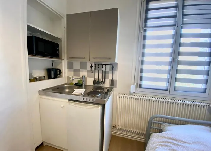 Petit Confortable Pour Personne - 038 Apartamento *