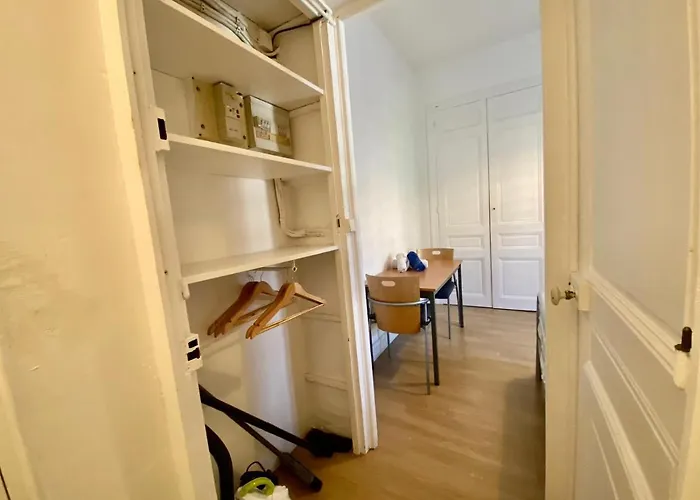 Petit Confortable Pour Personne - 038 Apartamento
